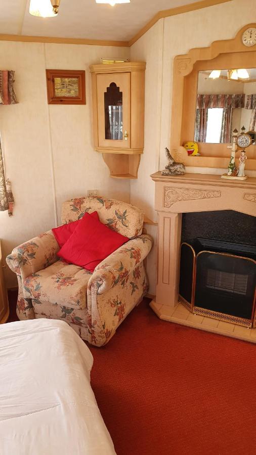 King'S Caravan Park, Caravan To Sleep 6 People Чапел-Сент-Леонардс Экстерьер фото